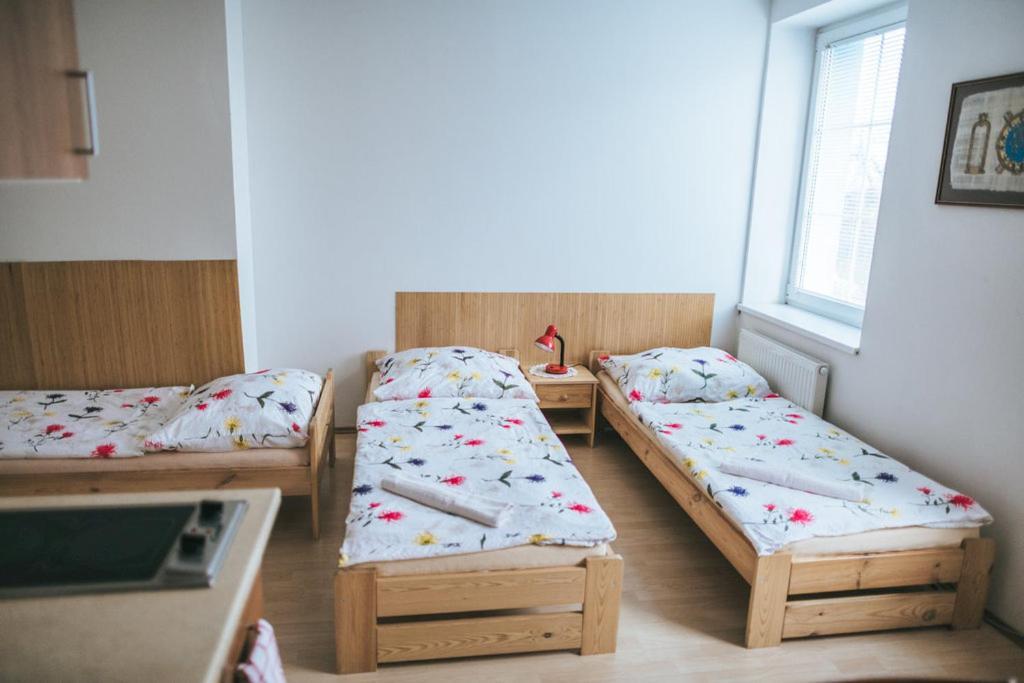 Klub U Namornika Dvůr Králové nad Labem Exterior foto
